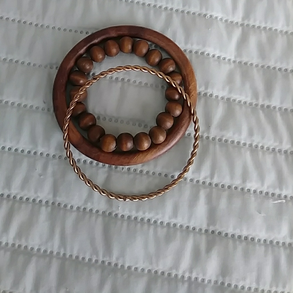 10 Bangle Bracelets - Picture 3 of 4